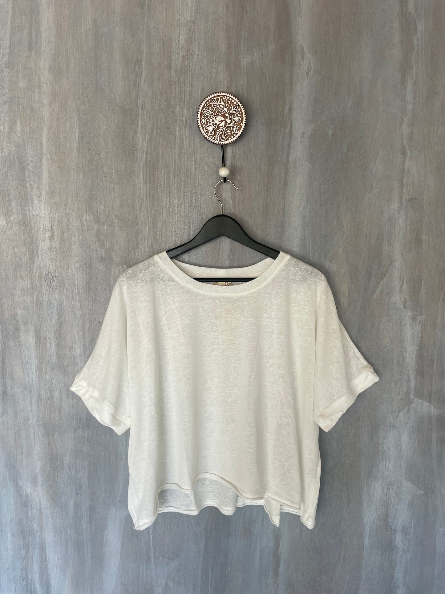 oversize boxy tee white